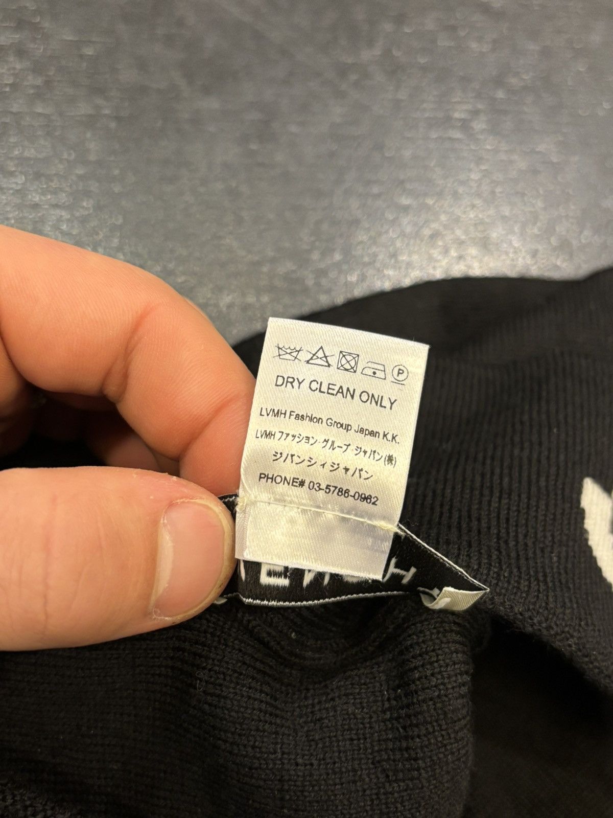Givenchy Givenchy Beanie Black/White Size ONE SIZE - 4 Thumbnail