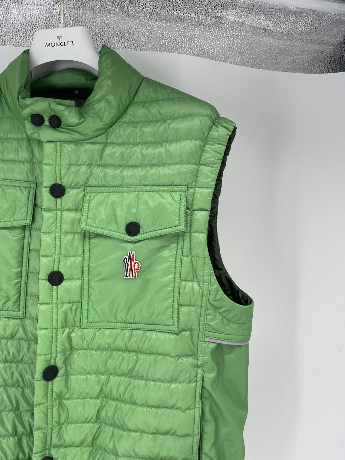 Moncler MONCLER GRENOBLE Ollon Gilet Size S Size US S / EU 44-46 / 1 - 2 Thumbnail