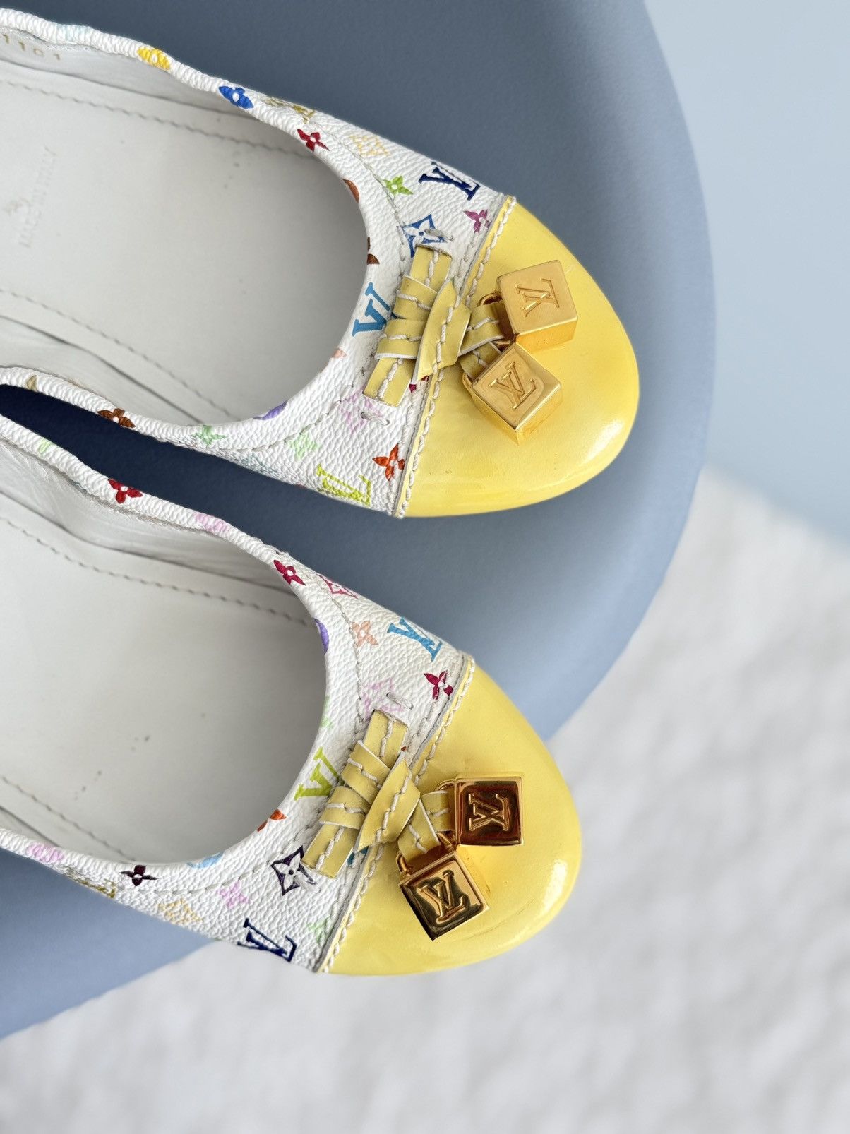 Louis Vuitton × Takashi Murakami LOUIS VUITTON White Monogram Multicolor Ballet Flats Ledies Size US 7 / IT 37 - 5 Thumbnail