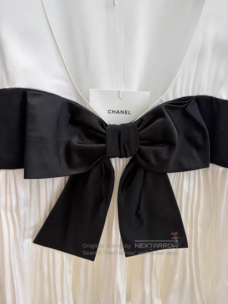 Chanel Chanel White bow vest Size XXS / US 00 / IT 34 - 4 Thumbnail