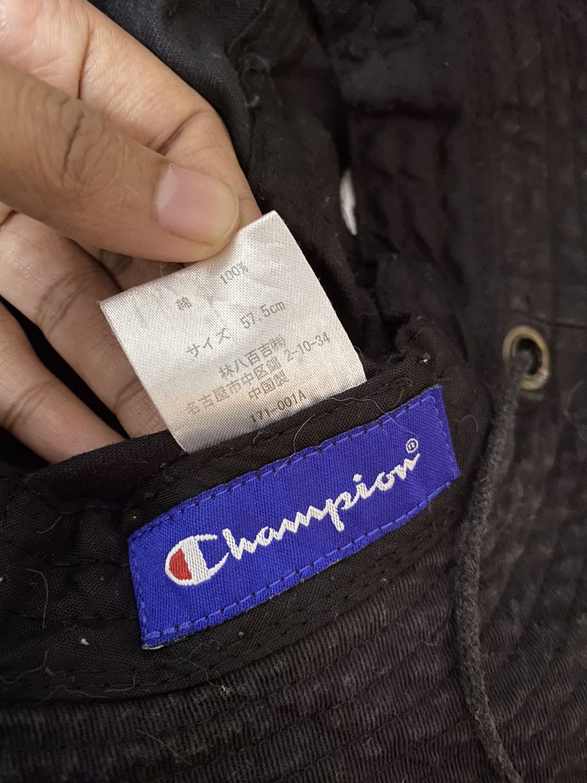 Champion × Vintage Vintage Champion Small Logo Bucket Hat Size ONE SIZE - 5 Thumbnail