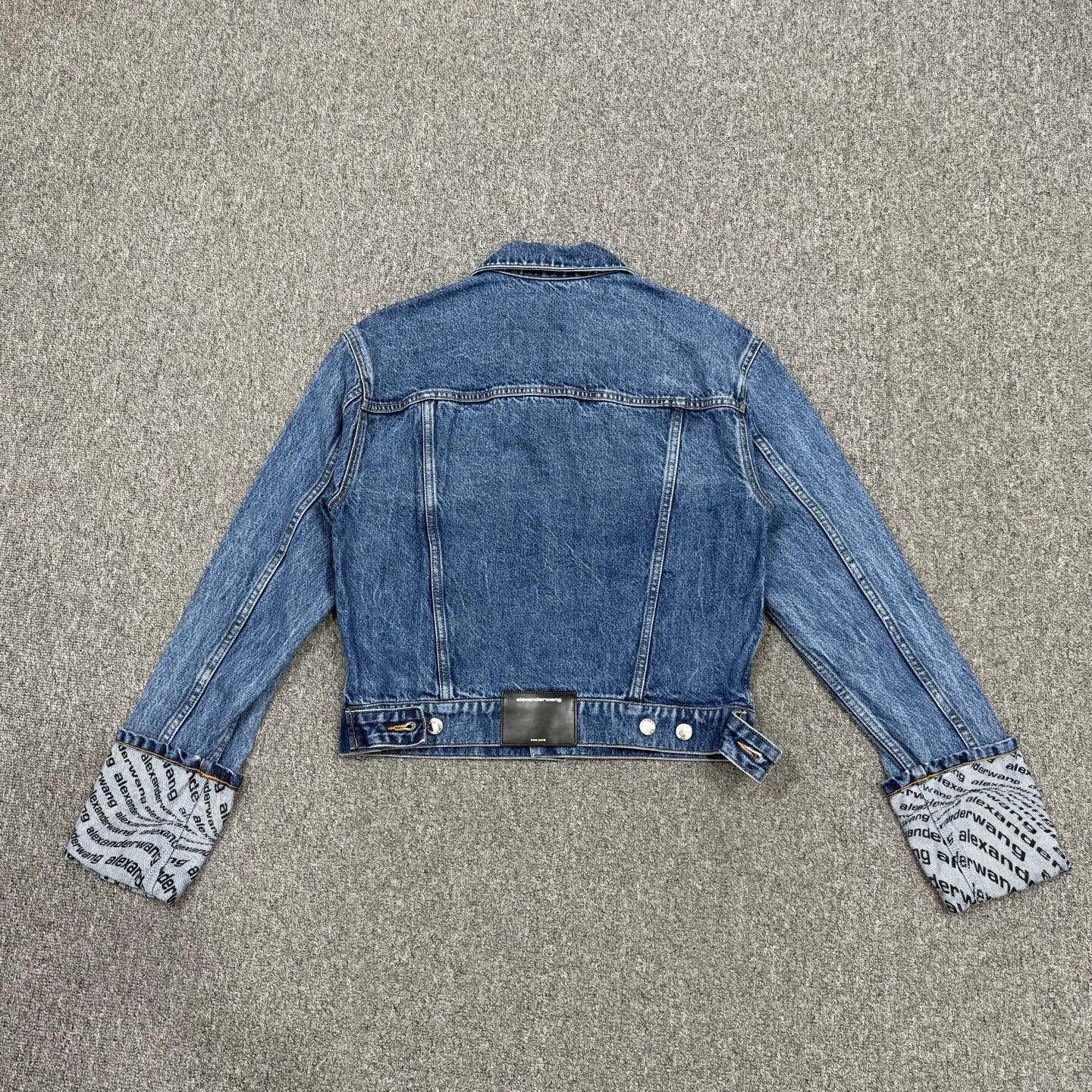 Alexander Wang Alexander Wang blue logo denim jacket XS MINT Size XS / US 0-2 / IT 36-38 - 2 Thumbnail