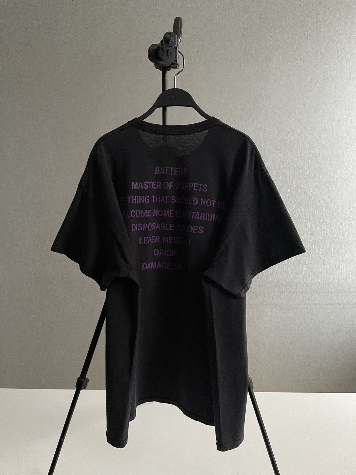 Metallica Metallica- 1986 Master Of Puppets: 2017 An Album Promo Tee Size US XL / EU 56 / 4 - 2 Thumbnail