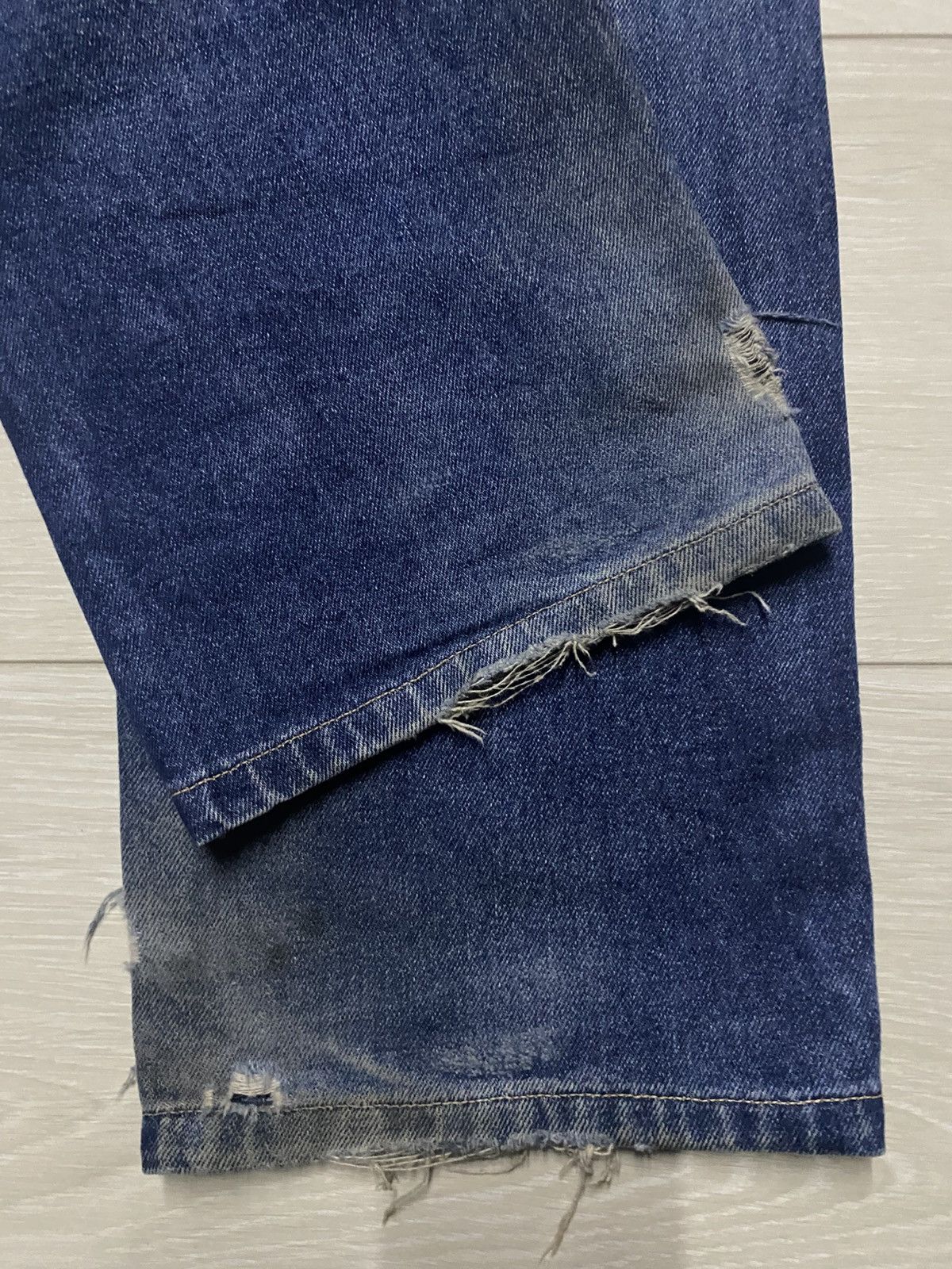 Japanese Brand Vintage Japanese Brand Tappo Mud wash Distressed Loose Jeans Size US 32 / EU 48 - 10 Thumbnail