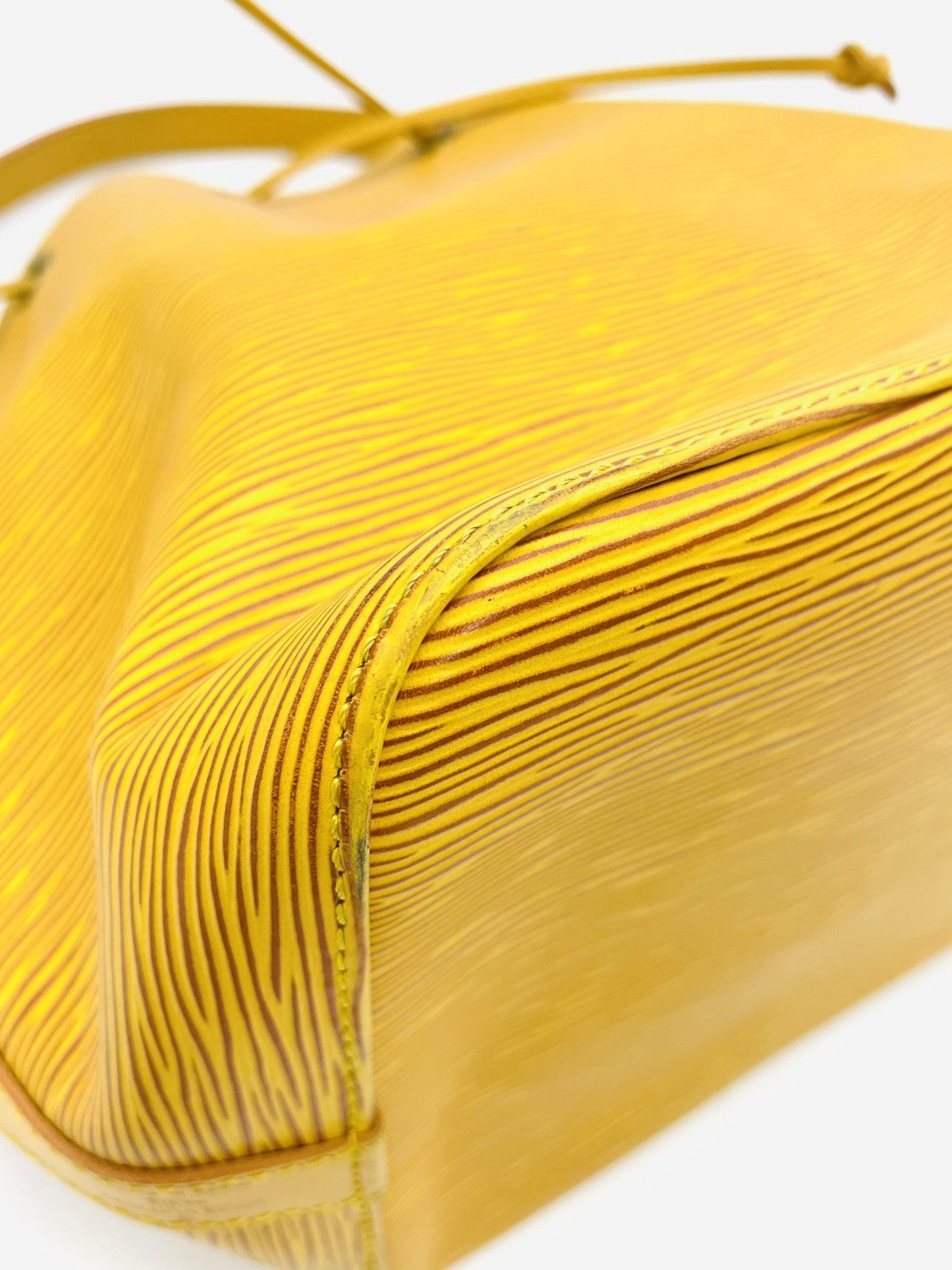 Louis Vuitton Epi Noe Yellow Leather Shoulder Bag M44109 Size ONE SIZE - 7 Thumbnail