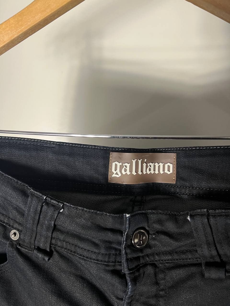 John Galliano VINTAGE JOHN GALLIANO DENIM ITALIAN DESIGNER JEANS SKINNY Size 30" / US 8 / IT 44 - 7 Thumbnail