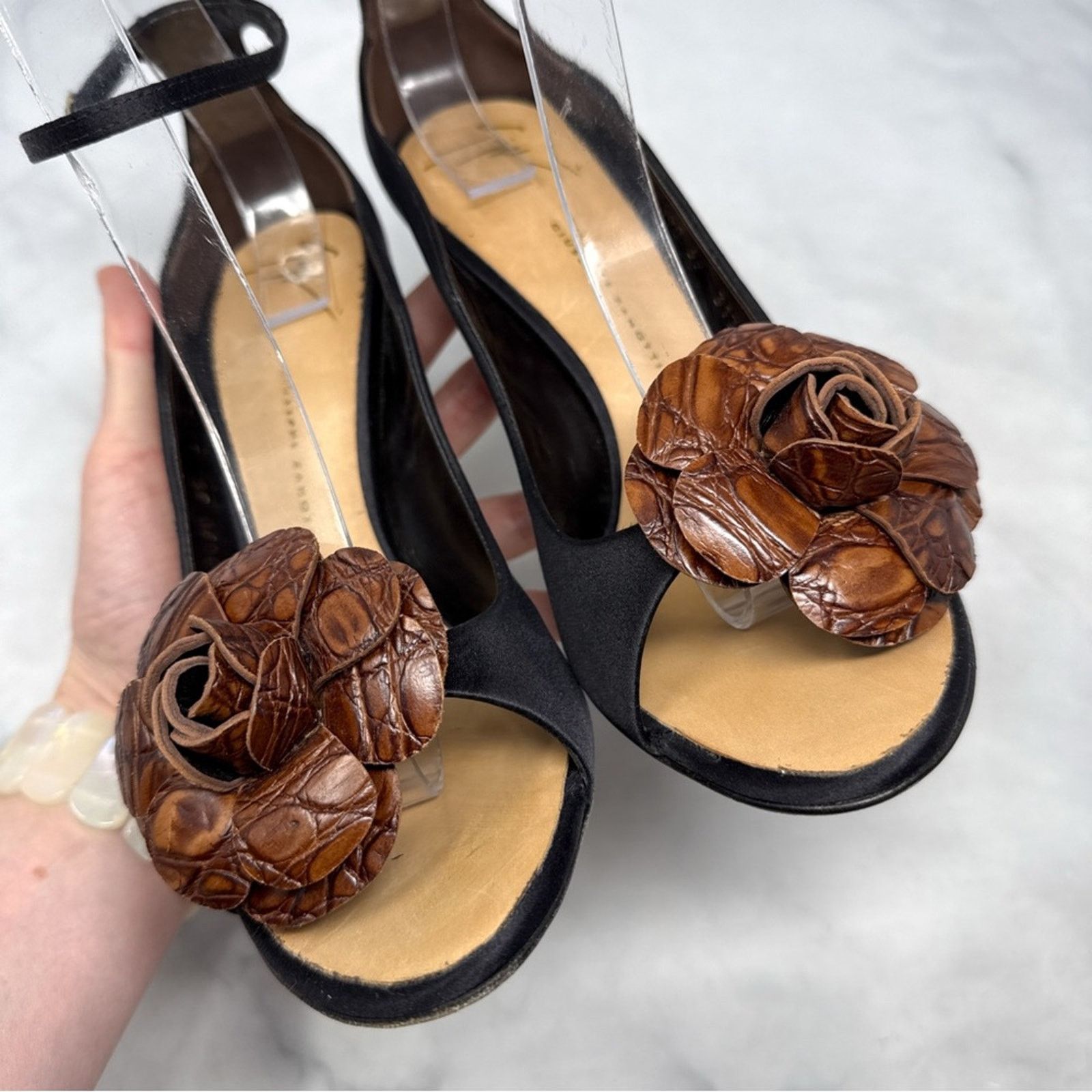 Giuseppe Zanotti Giuseppe Zanotti Vintage Y2K Leather Croc Flower Silk Heels Size US 9 / IT 39 - 2 Thumbnail