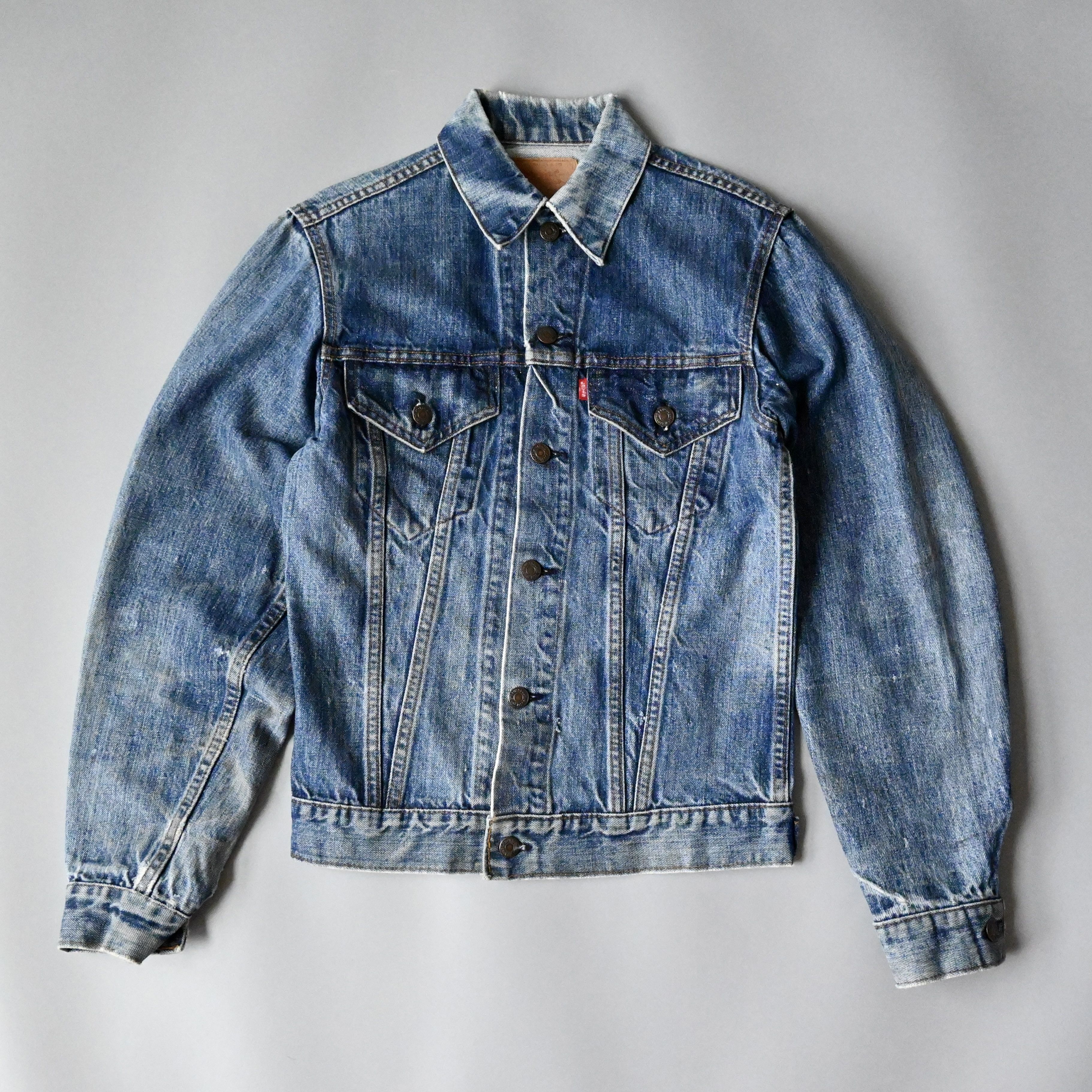 Levi's Vintage 1970s Levi's 70505 denim trucker jacket, small "e" Size US S / EU 44-46 / 1 - 1 Thumbnail
