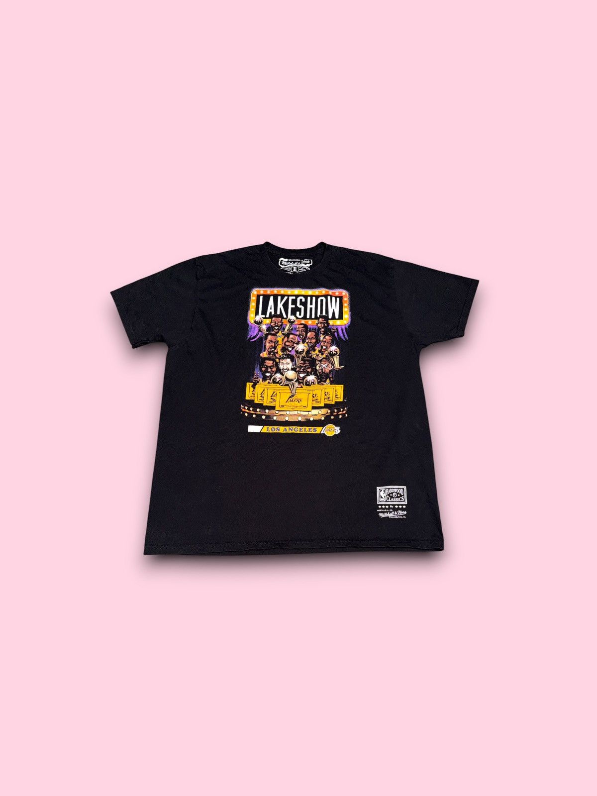 Mitchell & Ness LA Lakers Lake Shower legends NBA Mitchell & Ness t-shirt Size US XL / EU 56 / 4 - 1 Thumbnail