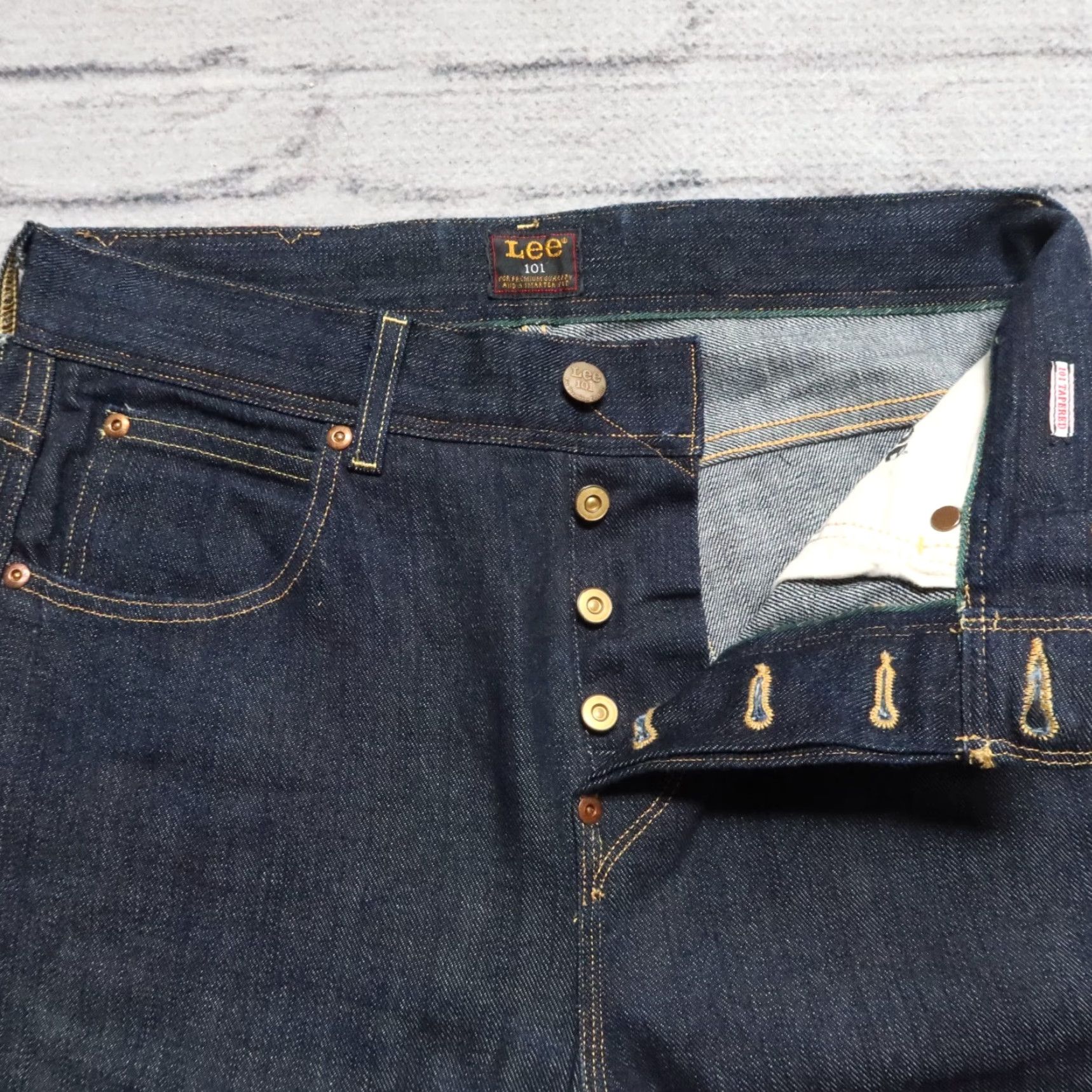 Lee VINTAGE Lee 101 Tapered Selvedge Denim Jeans Men 30 Inseam 30 1/2 Raw Denim Jeans Mens Jeans Size US 30 / EU 46 - 6 Thumbnail