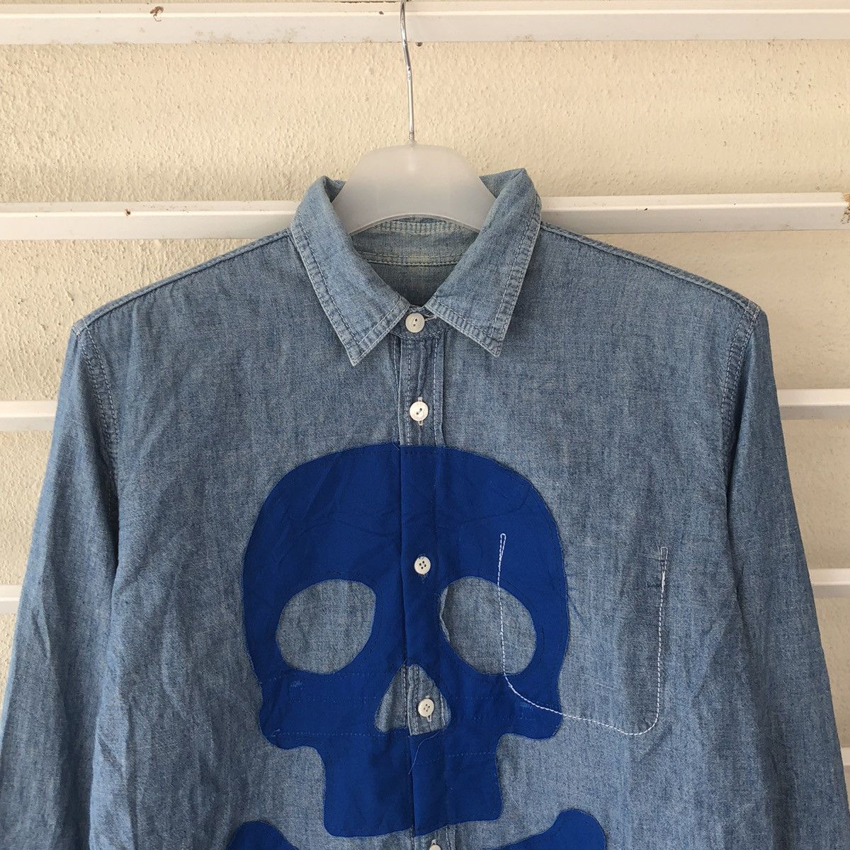 Comme des Garcons × Junya Watanabe Comme des Garçon long sleeve chambray shirt big skull logo Size US S / EU 44-46 / 1 - 2 Thumbnail