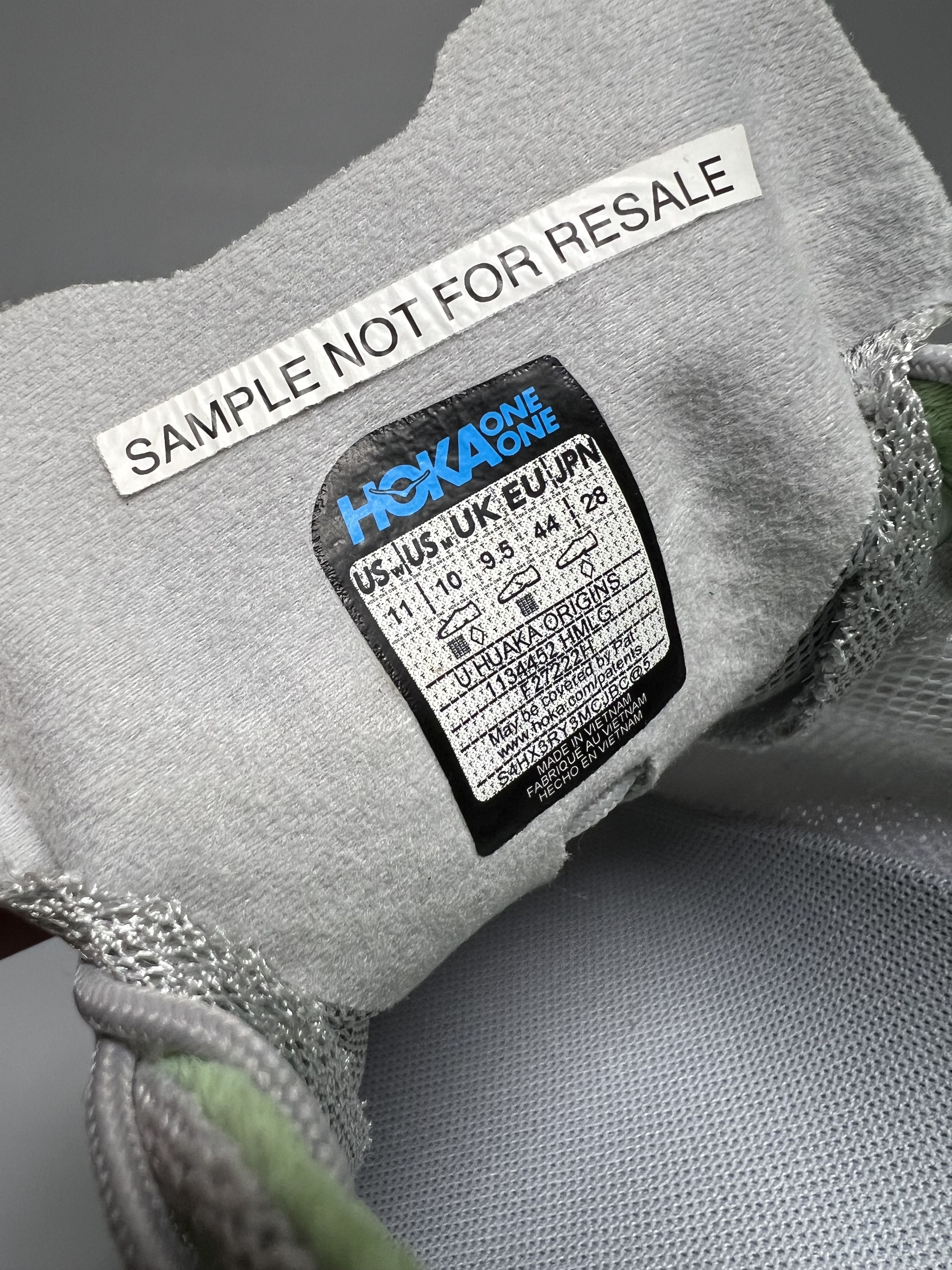 Hoka Hoka Huaka Origins Comfort Walking Shoes Sneakers Travel Size US 10 / EU 43 - 17 Thumbnail