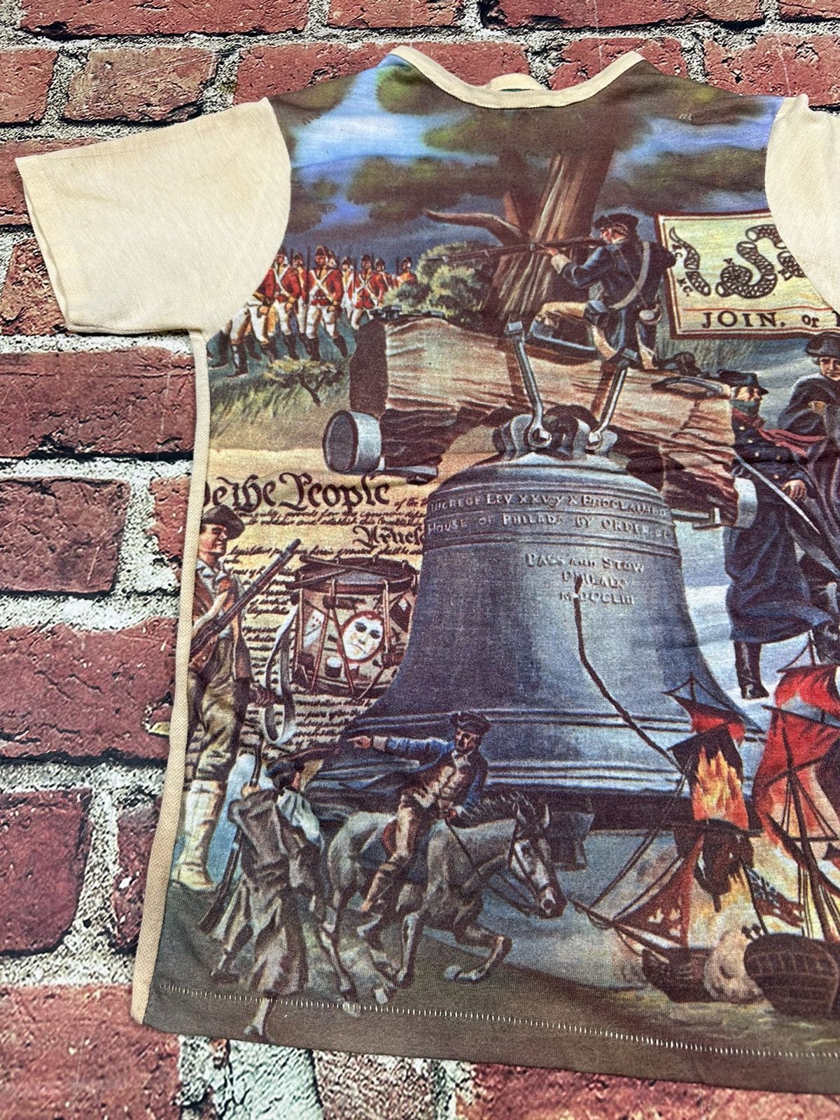 Hang Ten True Vintage Ten West American Revolution AOP T-Shirt 60s Size US M / EU 48-50 / 2 - 5 Thumbnail