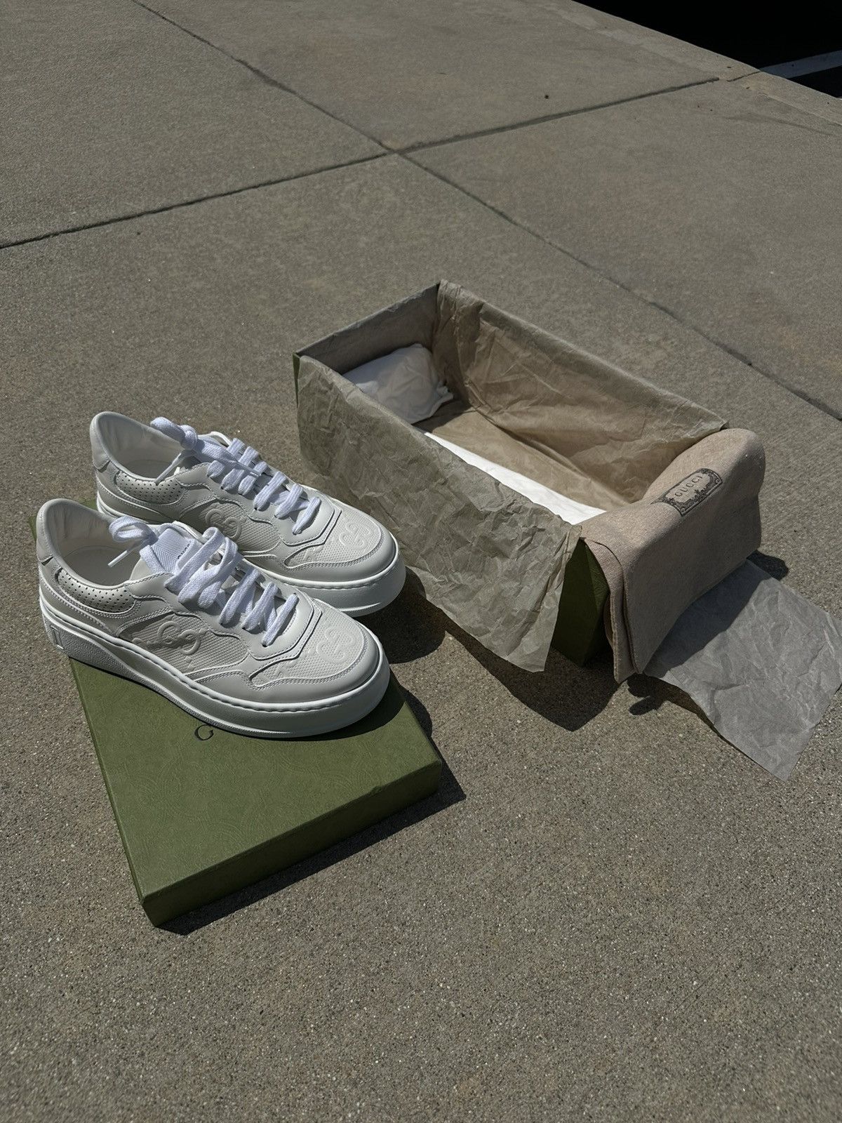 Gucci Gucci GG Embossed Leather Sneakers Size US 7.5 / IT 37.5 - 1 Thumbnail