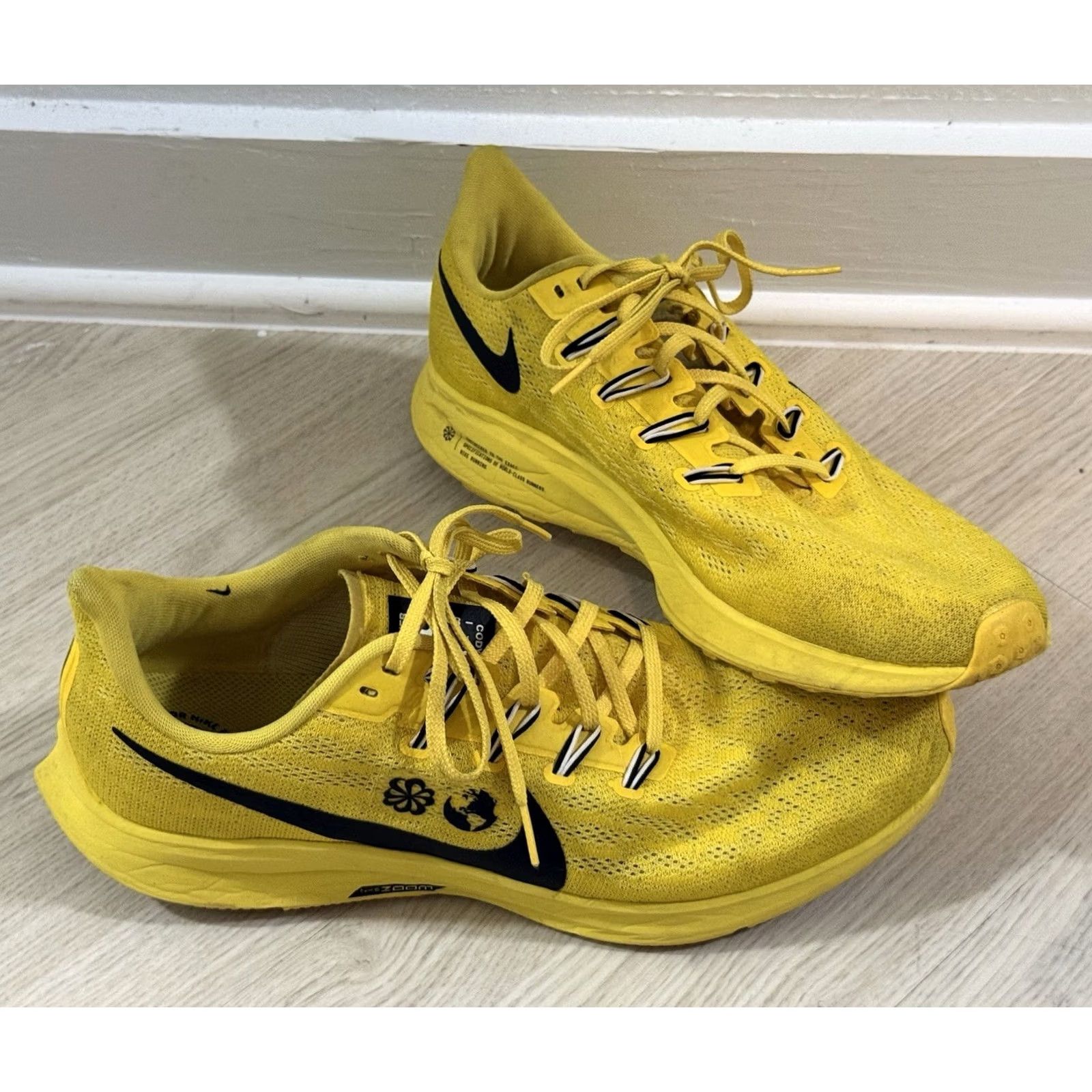 Nike Nike Air Zoom Pegasus 36 Cody Hudson x Chrome Yellow - Size 11 Men Sneakers Size US 11 / EU 44 - 2 Thumbnail