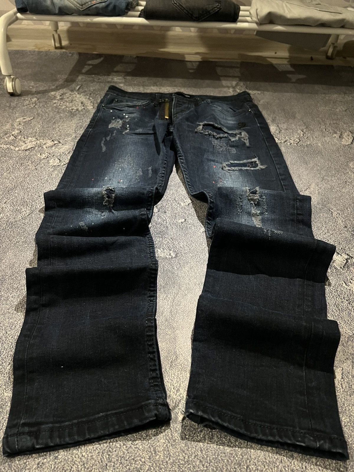 Japanese Brand Underground Dark Avant Garde Jean — Zipper Archive Faded 90 Size US 30 / EU 46 - 2 Thumbnail