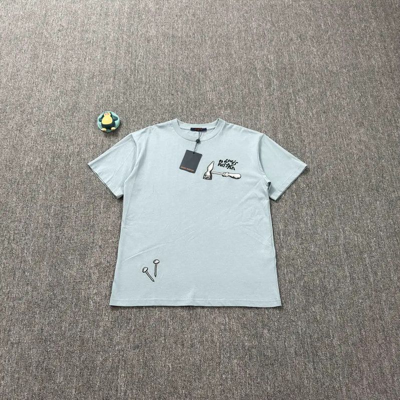 Louis Vuitton Men's XL Blue Graphic T-Shirt 0089