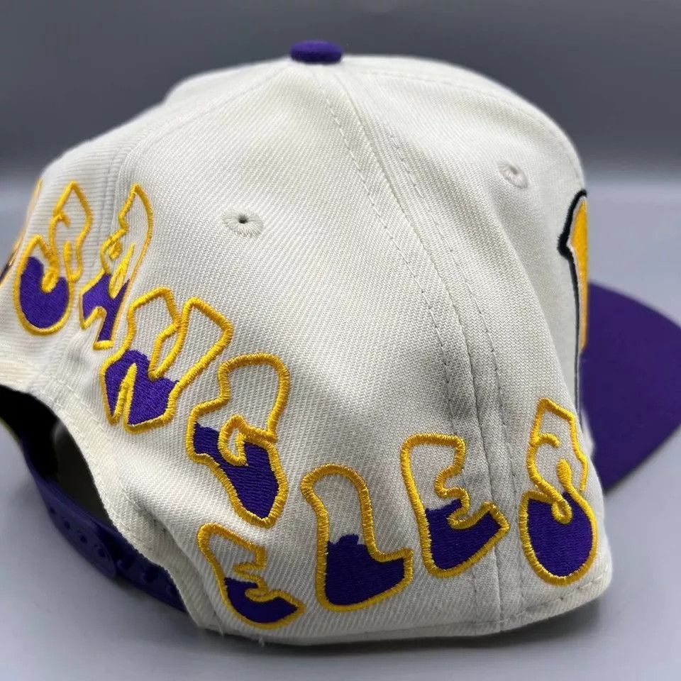 New Era × Vintage Los Angeles Lakers Hat Graffiti Retro Snap Back A-Frame Size ONE SIZE - 5 Thumbnail