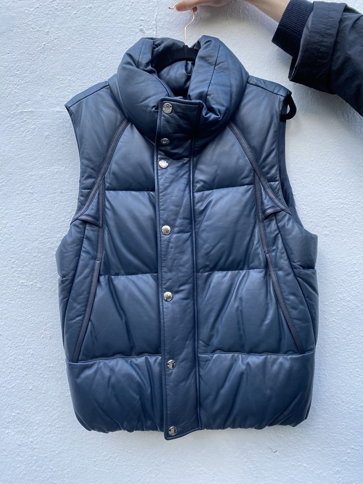 Louis Vuitton Navy Leather Vest Size US L / EU 52-54 / 3 - 1 Thumbnail