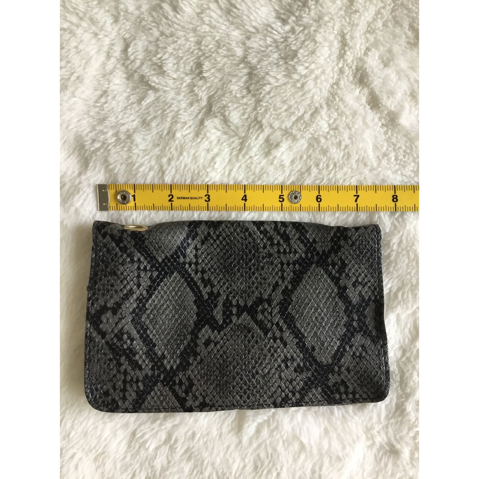Other Gray Faux Snake Leather Metal Rings Gold Chain Crossbody Bag Size ONE SIZE - 7 Thumbnail