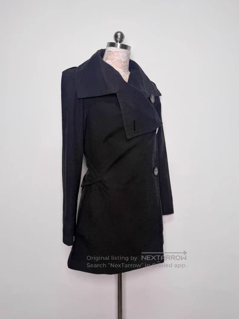 Vivienne Westwood Vivienne Westwood Black Big Saturn Deformation Windbreaker Size M / US 6-8 / IT 42-44 - 2 Thumbnail