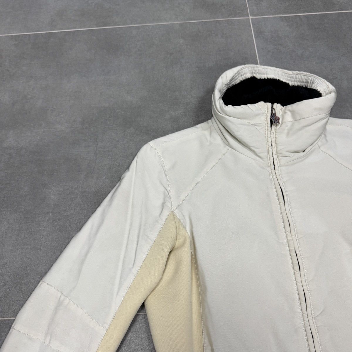 Moncler × Vintage Vintage Moncler Women Jacket Size M Size M / US 6-8 / IT 42-44 - 4 Thumbnail