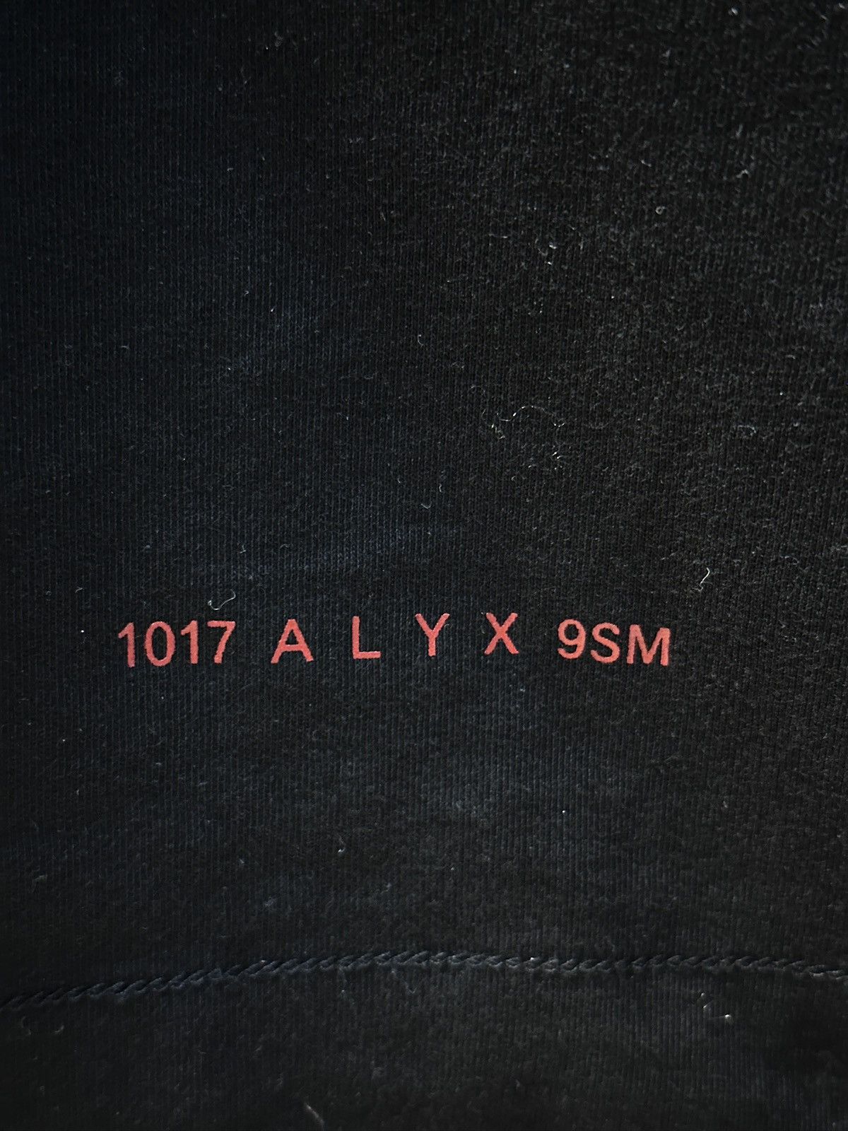 1017 ALYX 9SM × Destroy Lonely 1017 Alyx 9SM Destroy Lonely Short Long Sleeve Shirt Size US XL / EU 56 / 4 - 5 Thumbnail