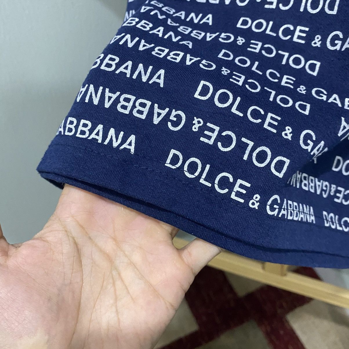Dolce & Gabbana Vintage Dolce & Gabbana All Over Print Spellout T-Shirt Y2K Size US M / EU 48-50 / 2 - 8 Thumbnail