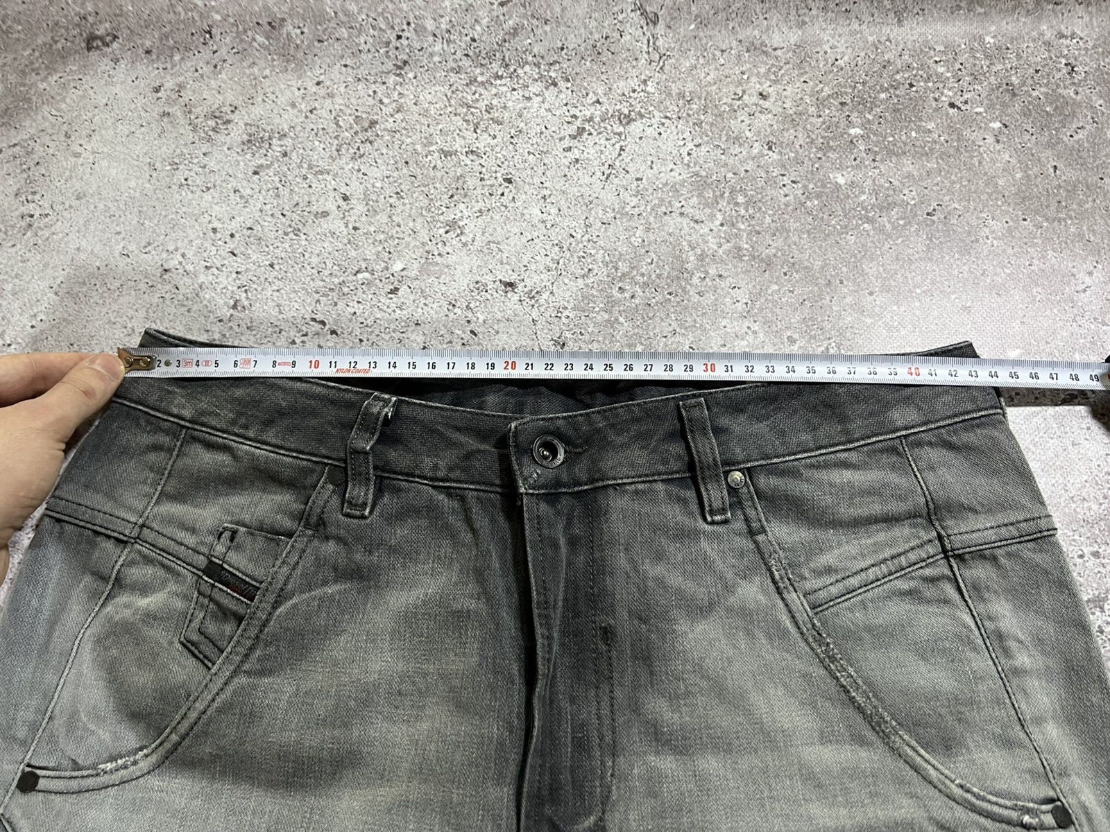 Diesel Vintage Diesel Jeans Distressed Wash Japanese Crazy y2k 90s Size US 32 / EU 48 - 13 Thumbnail