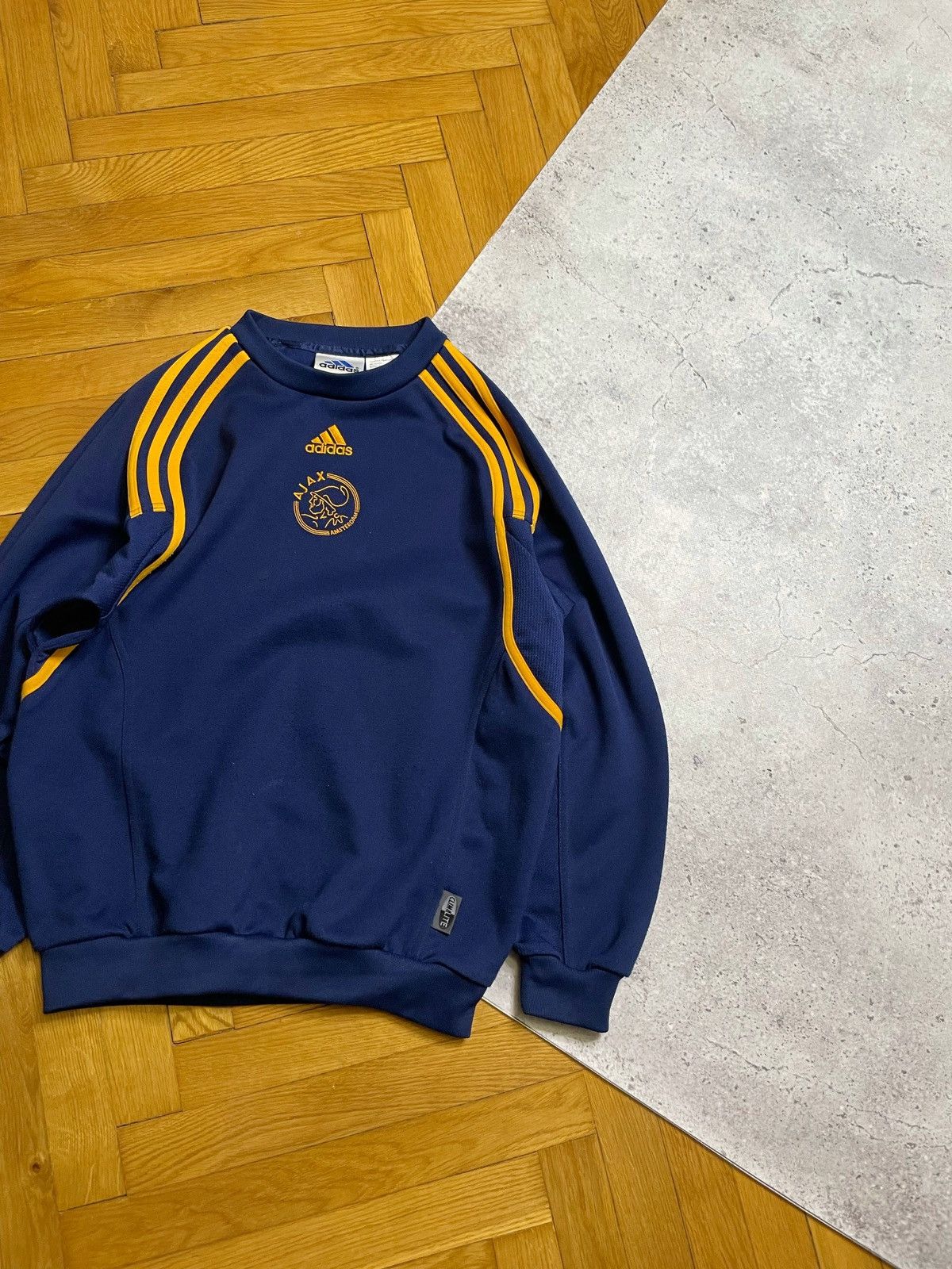Adidas Vintage 90s Adidas Ajax Amsterdam football Sweatshirt Size US S / EU 44-46 / 1 - 4 Thumbnail