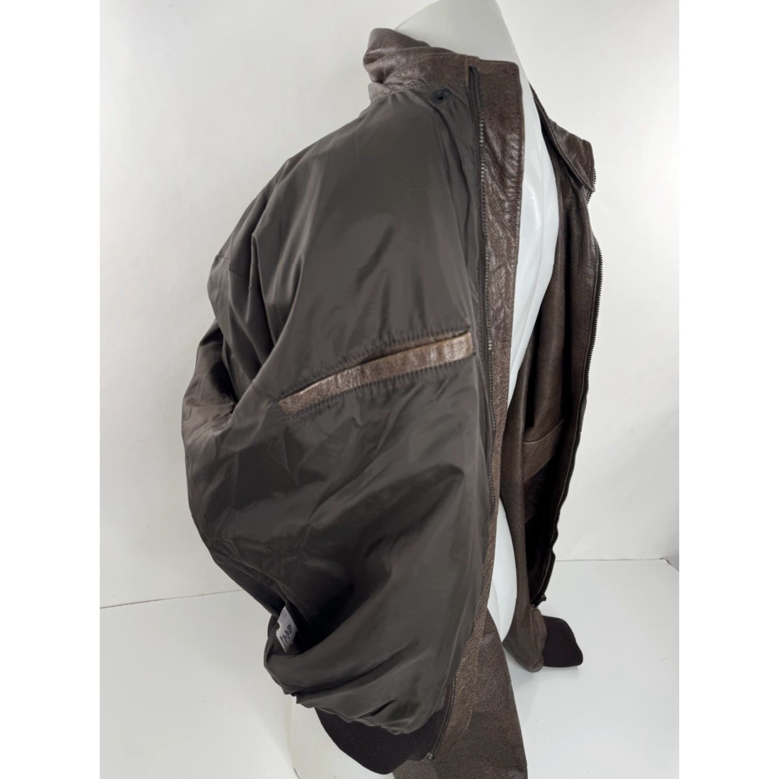 Vintage LL BEAN Leather Mens 44 Long Bomber Pilot Jacket Royal Brown Zippered Jacket Mens Size US S / EU 44-46 / 1 - 7 Thumbnail