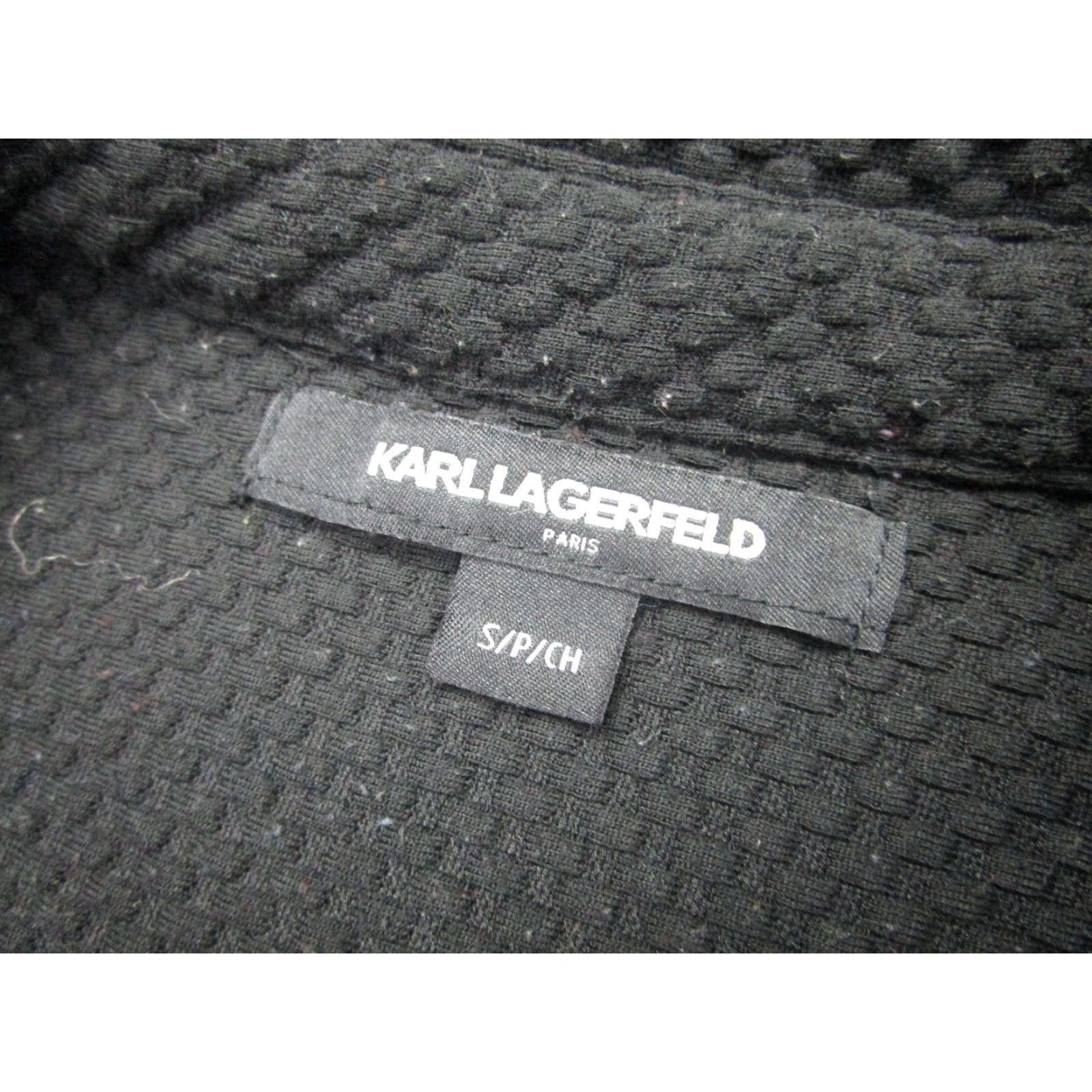 Karl Lagerfeld Karl Lagerfeld Paris Shirt Mens Small Black Textured Knit Button Front Pocket Size US S / EU 44-46 / 1 - 5 Thumbnail