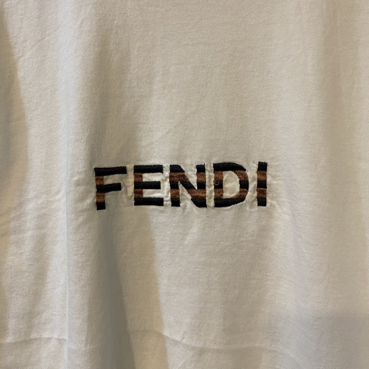 Fendi Vintage FENDI Spell Out Embroidery T shirt Size US M / EU 48-50 / 2 - 5 Thumbnail