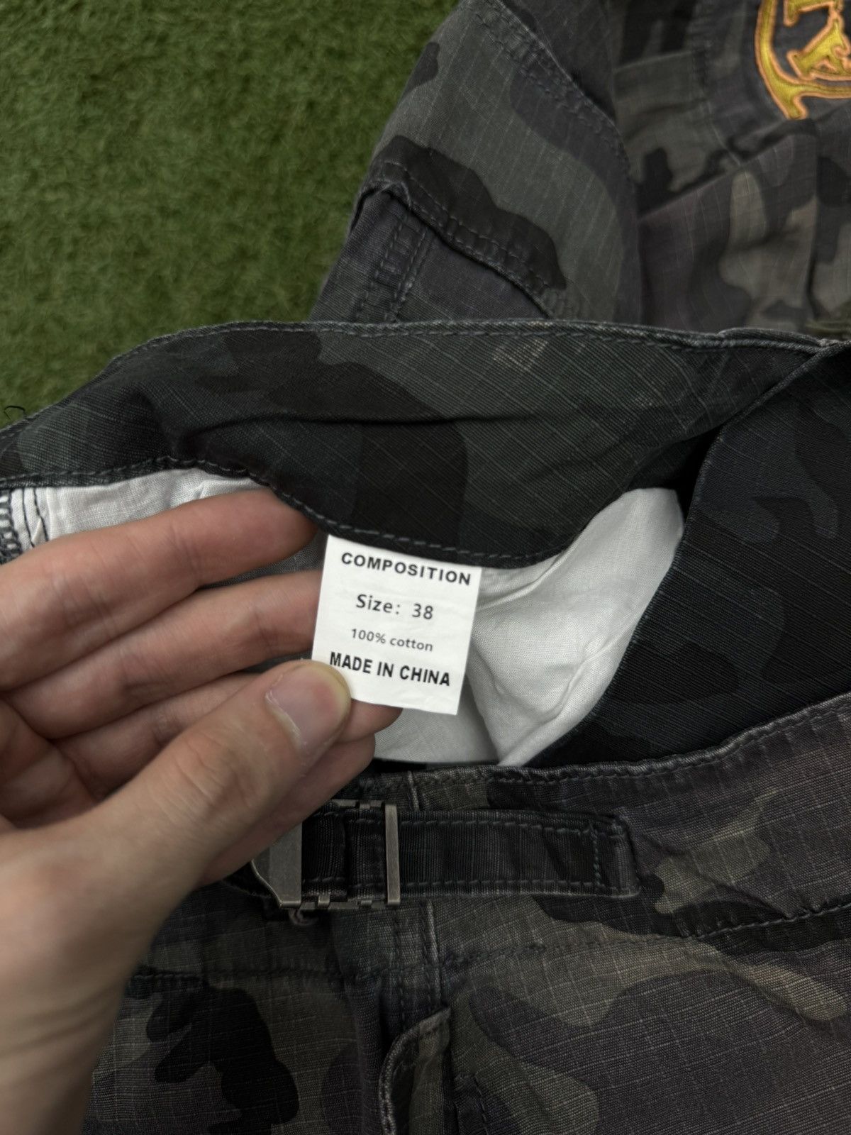 Vale Vale VA-1 Black Camo Cargo Sweatpants Size (38) NEW Size US 38 / EU 54 - 10 Thumbnail