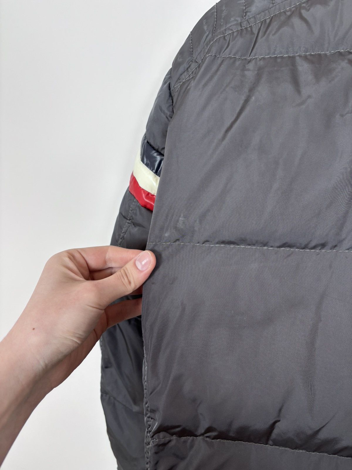 Moncler Moncler Chamonix Men’s Gray Hooded Down Puffer Jacket Size US L / EU 52-54 / 3 - 22 Thumbnail
