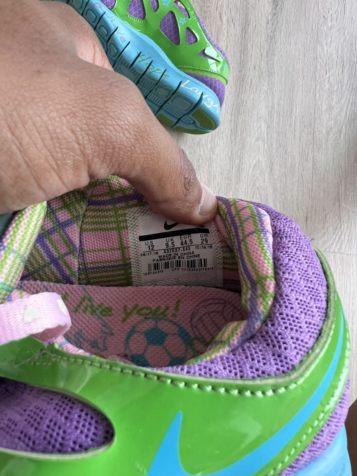 Nike Nike Free Run 2 “Doernbecher” 2019 Size US 12 / IT 42 - 6 Thumbnail