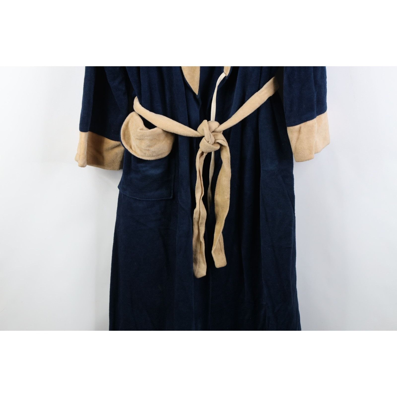 Vintage Vintage 60s Streetwear Distressed Belted Velour Bath Robe Size US L / EU 52-54 / 3 - 3 Thumbnail