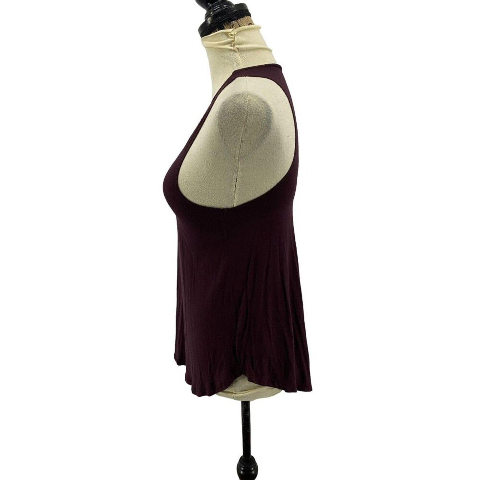 American Eagle Outfitters American Eagle Womens Soft & Sexy Plum Tank Embroidered xs Size XS / US 0-2 / IT 36-38 - 3 Thumbnail