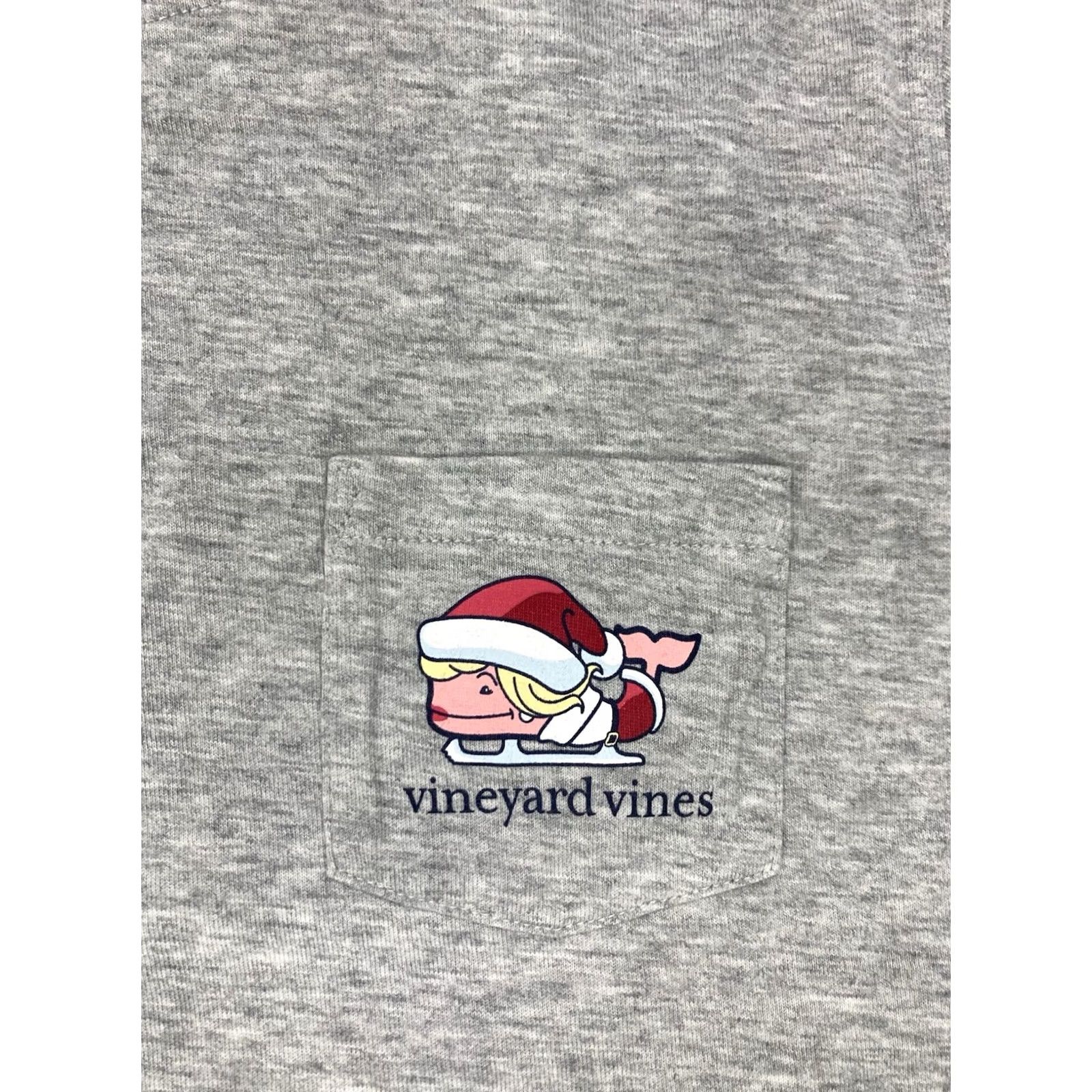 Vineyard Vines Vineyard Vines Christmas Pocket Graphic T-shirt Women Small Long Sleeve Crew Neck Pullover Gray Santa Claus Size S / US 4 / IT 40 - 4 Thumbnail