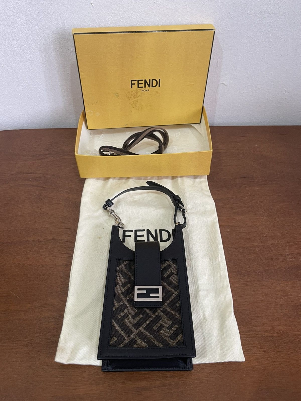 Fendi Fendi Phone Two Way Size ONE SIZE - 1 Thumbnail