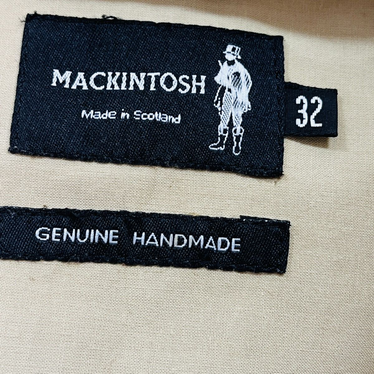Mackintosh Mackintosh Trench Coat Made In Scotland Handmade Jacket Size US S / EU 44-46 / 1 - 17 Thumbnail