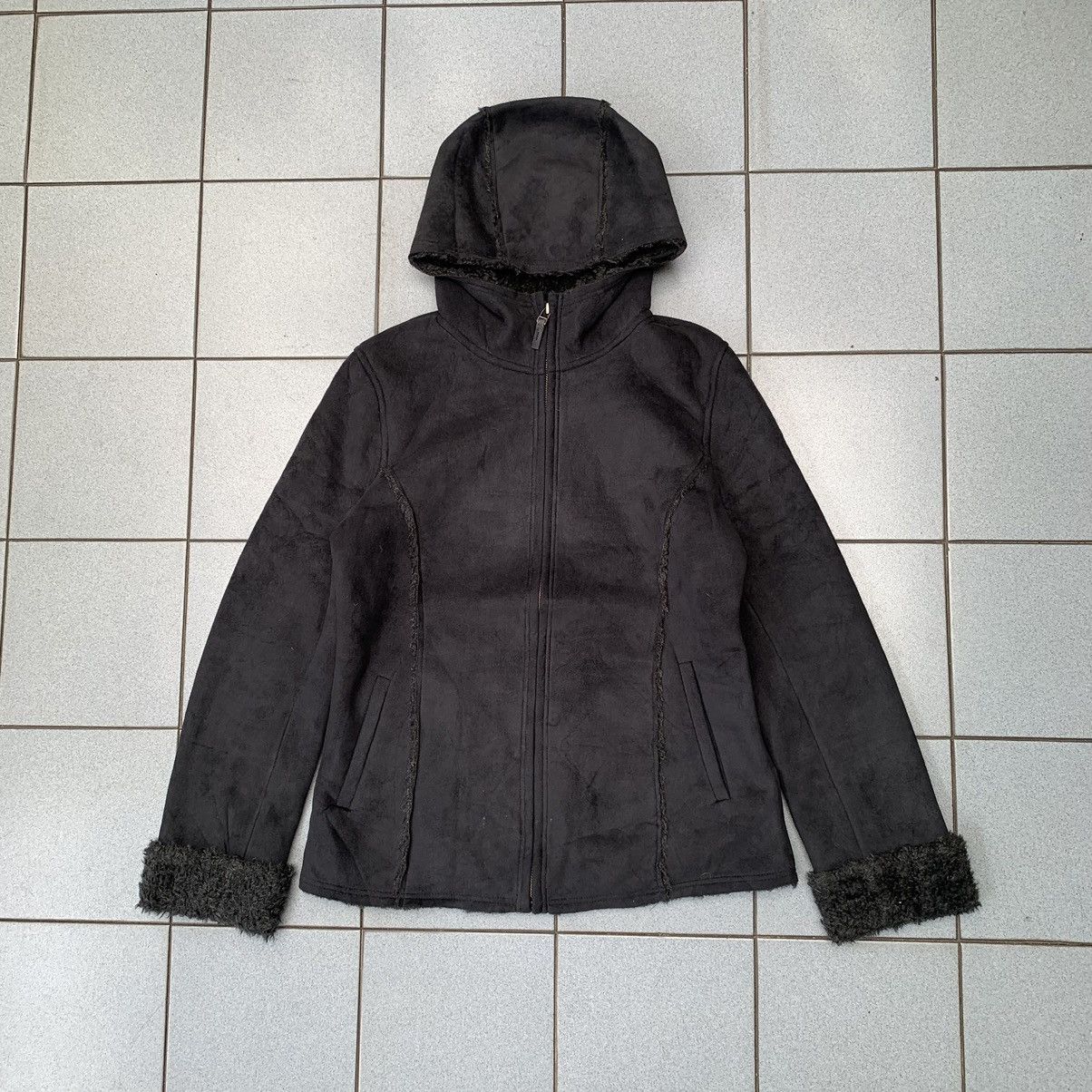 Uniqlo Uniqlp Sherpa Lined Black Warm Sweeter Hoodie Size L / US 10 / IT 46 - 1 Thumbnail