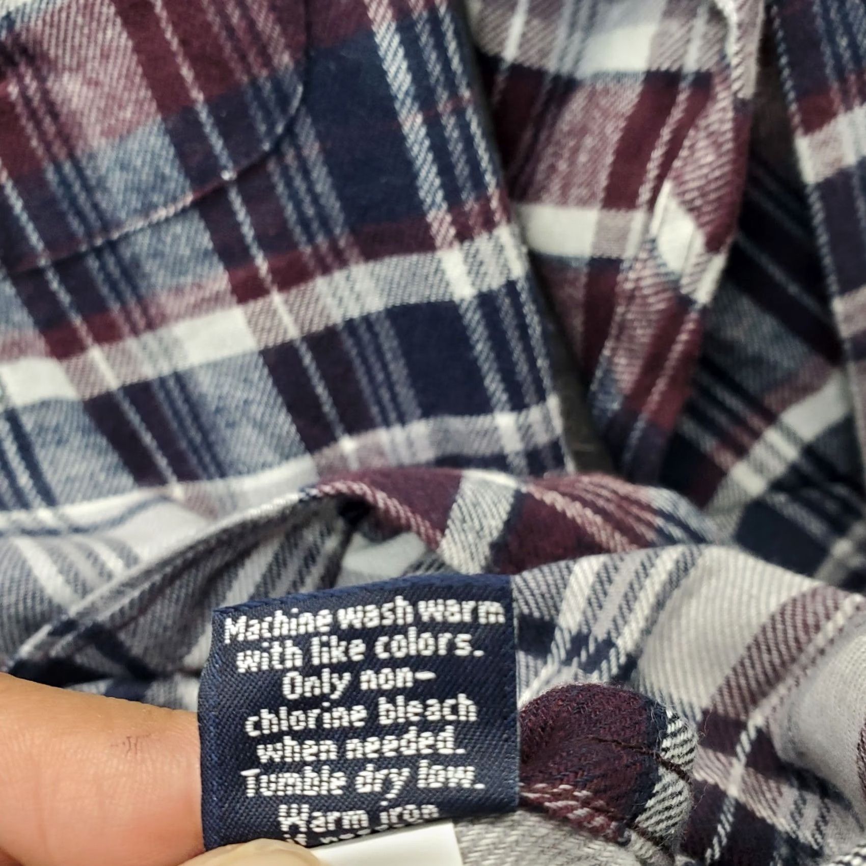 Croft & Barrow Croft & Barrow Mens Flannel Shirt Multi Plaid Long Sleeve Button-Down Shirt Mens M Color Multicolor Casual Shirt Size US M / EU 48-50 / 2 - 7 Thumbnail