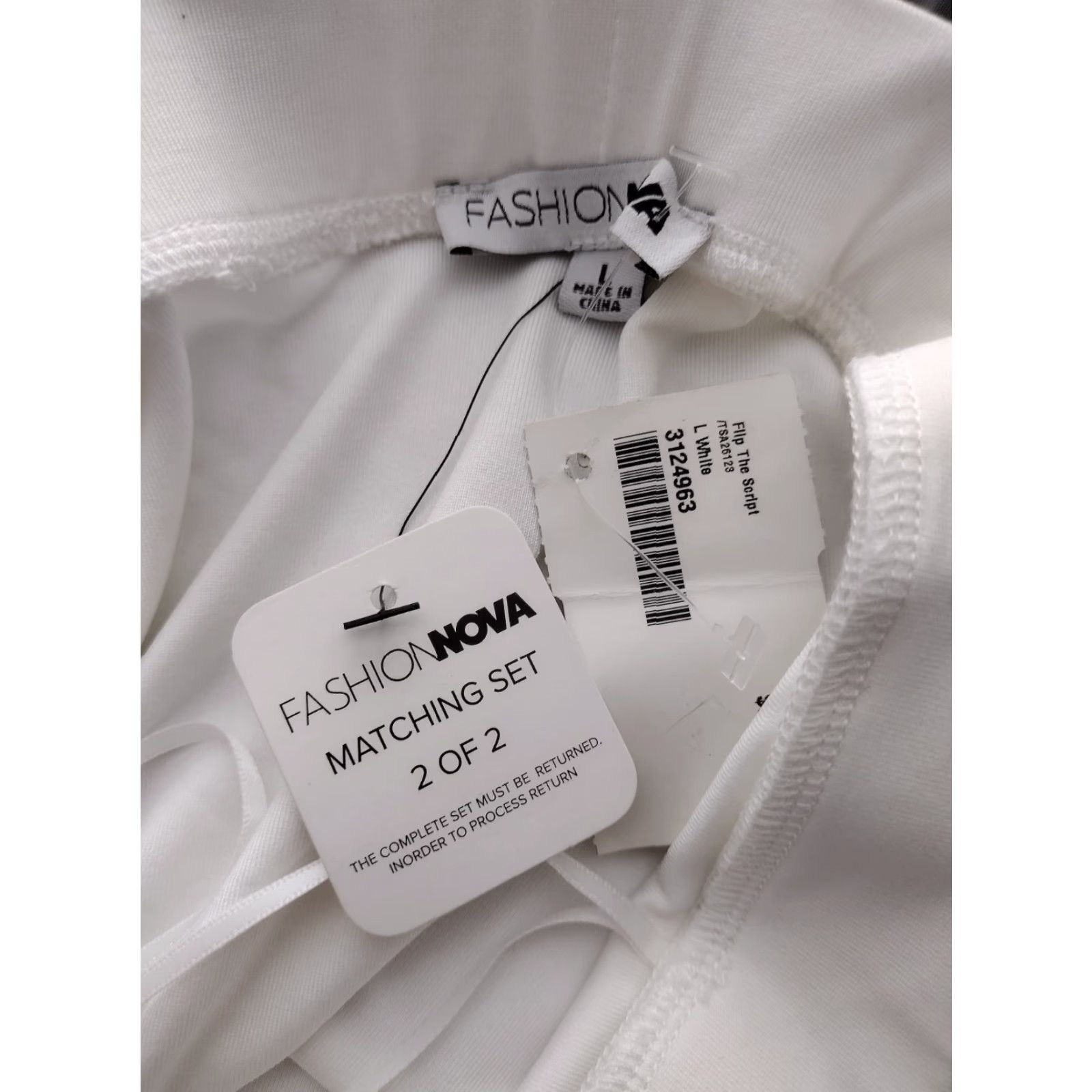 Fashion Nova Fashion Nova Mini Skirt L White Slit Strings Casual Party/Cocktail 80s Womens Short Ruched Side Labeled Regular (Size L) Size 36" / US 14 / IT 50 - 6 Thumbnail