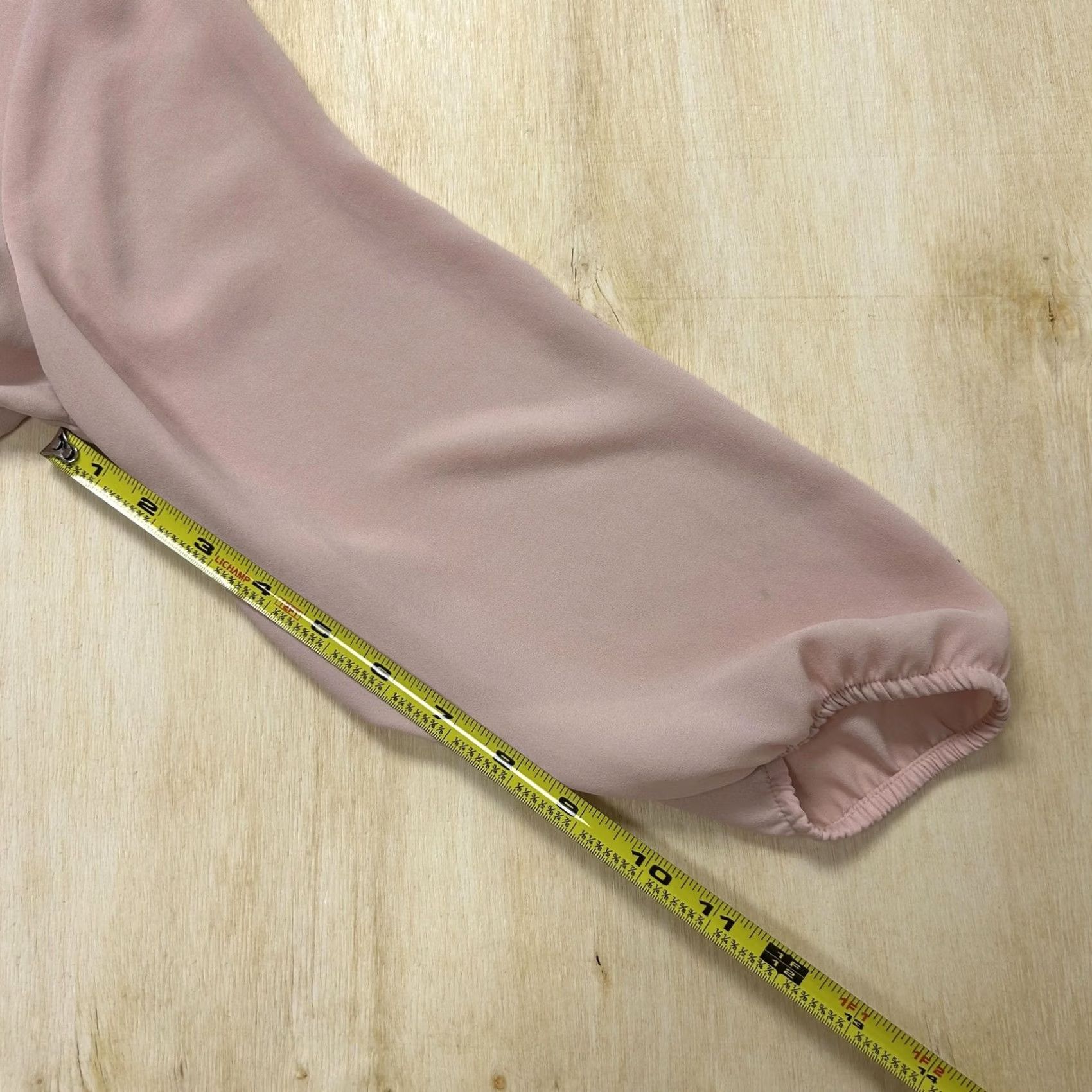 Forever 21 Y2K Forever 21 Blouse Womens Large Pink Keyhole Crew Neck 3/4 Sleeve Lightweight Size L / US 10 / IT 46 - 5 Thumbnail