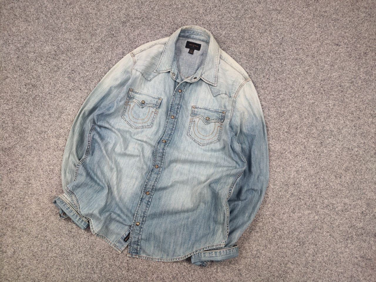 True Religion True Religion Vintage Core Jacket western denim faded shirt Size US XL / EU 56 / 4 - 4 Thumbnail