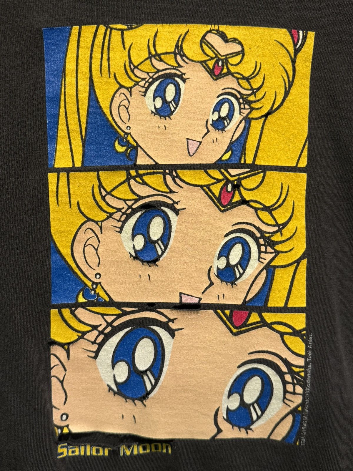 Anime × Fashion Victim × Vintage Vintage The Eyes Sailor Moon 1998 Fashion Victim Thrashed Size US L / EU 52-54 / 3 - 3 Thumbnail