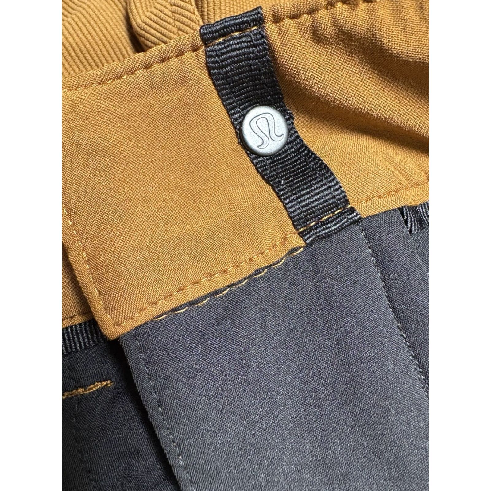 Lululemon Lululemon Chord ABC Crop Pant Men 31x28 Brown Textured Relaxed LM5AHUS Size US 31 - 6 Thumbnail