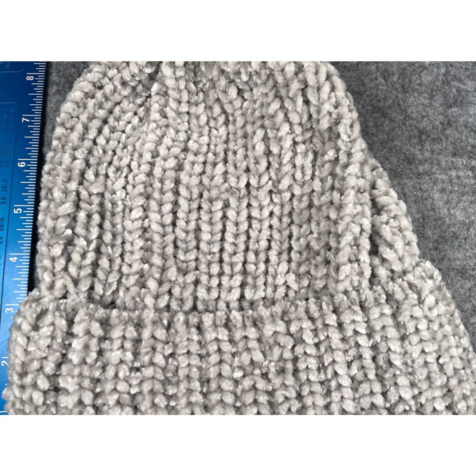 Vintage Jules Kae Beanie Toque Womens One Size Gray Knit Acrylic Polyester Faux Fur Pom Beanie Size ONE SIZE - 2 Thumbnail