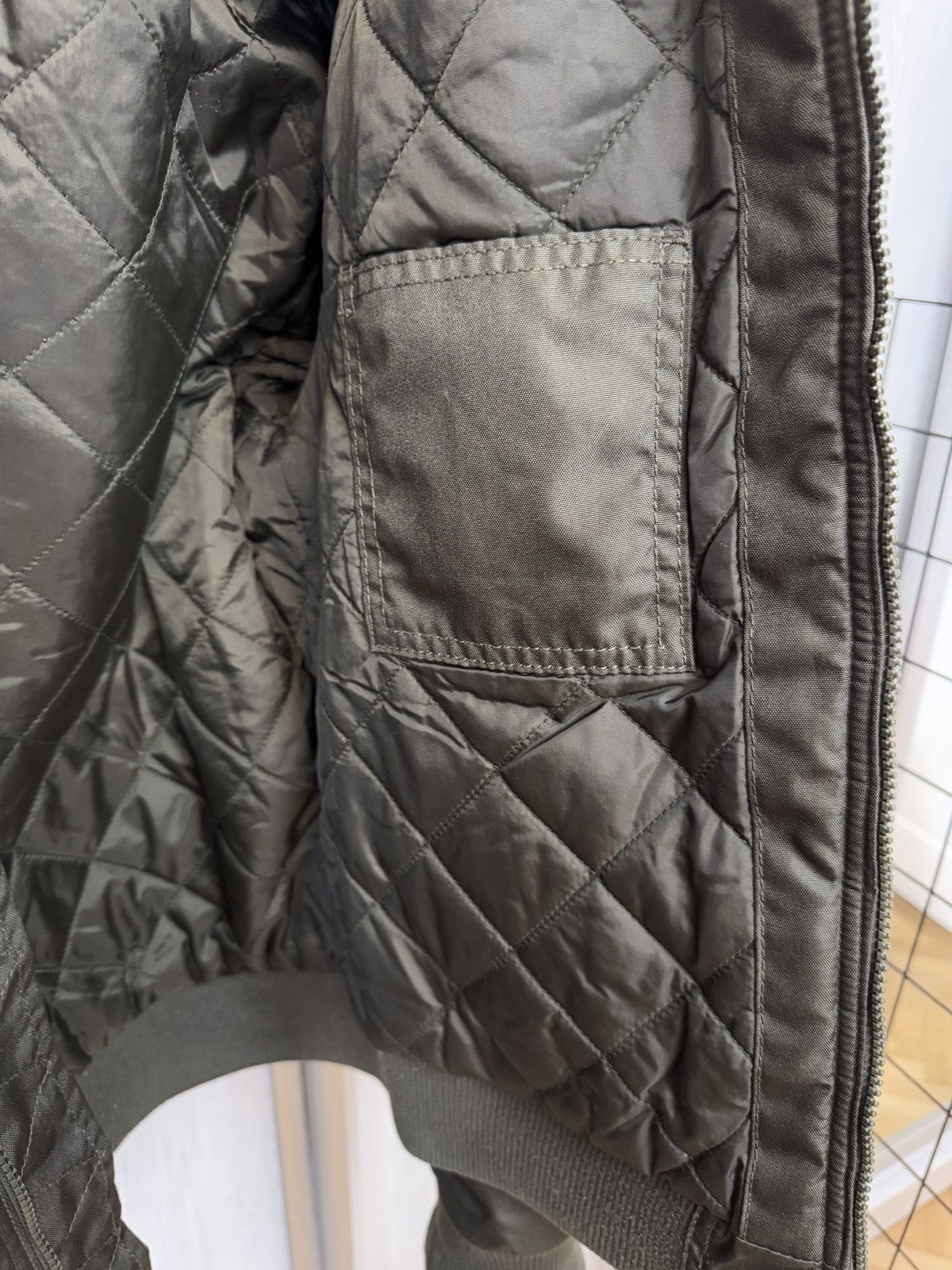 Levi's Levi’s vintage khaki green military utility bomber jacket Size US L / EU 52-54 / 3 - 13 Thumbnail